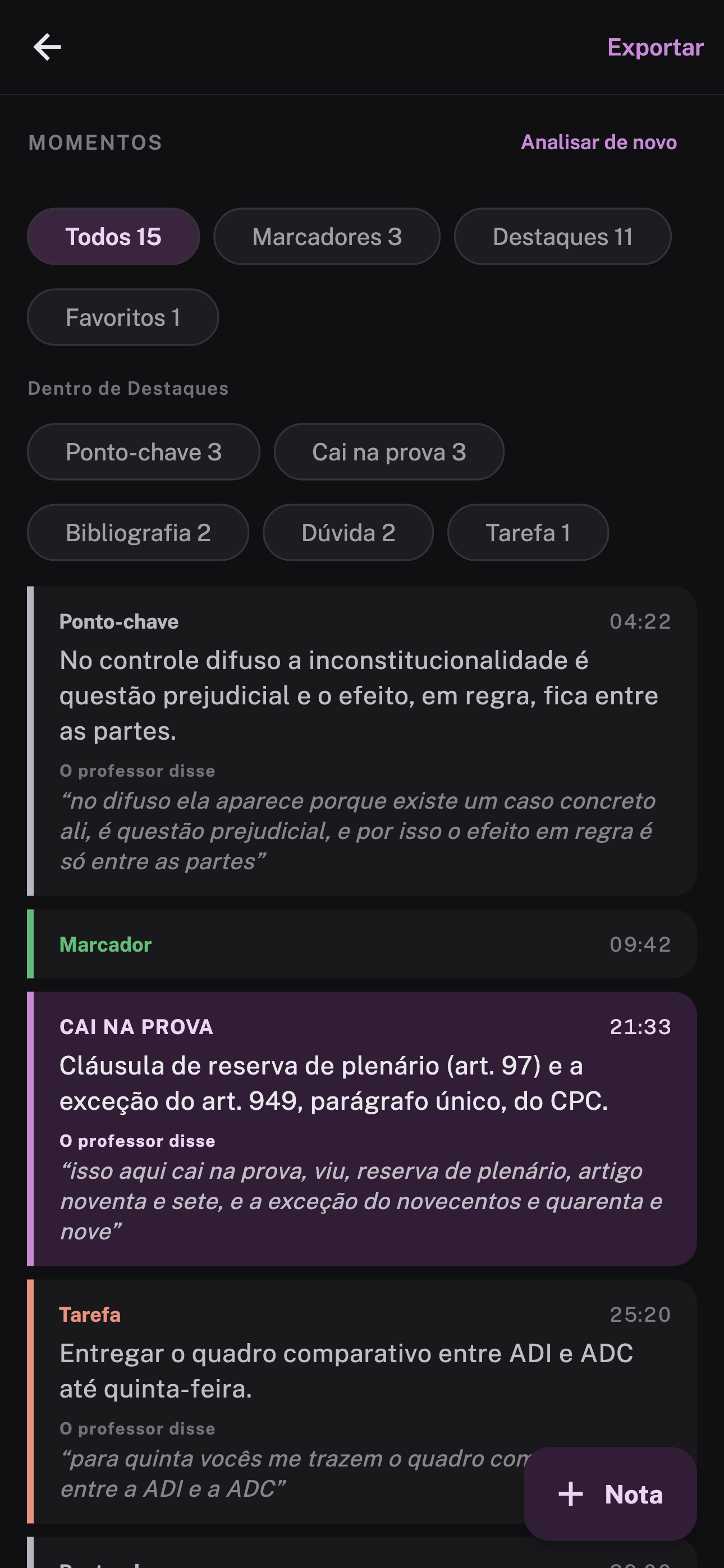 Seção Momentos: filtro por origem (Todos, Marcadores, Destaques, Favoritos), os tipos de destaque, e a lista com o que o professor disse em cada instante.